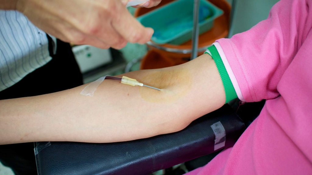 Hierro intravenoso: Beneficios y tratamiento 3 Protocolo de dosificación y administración de hierro intravenoso